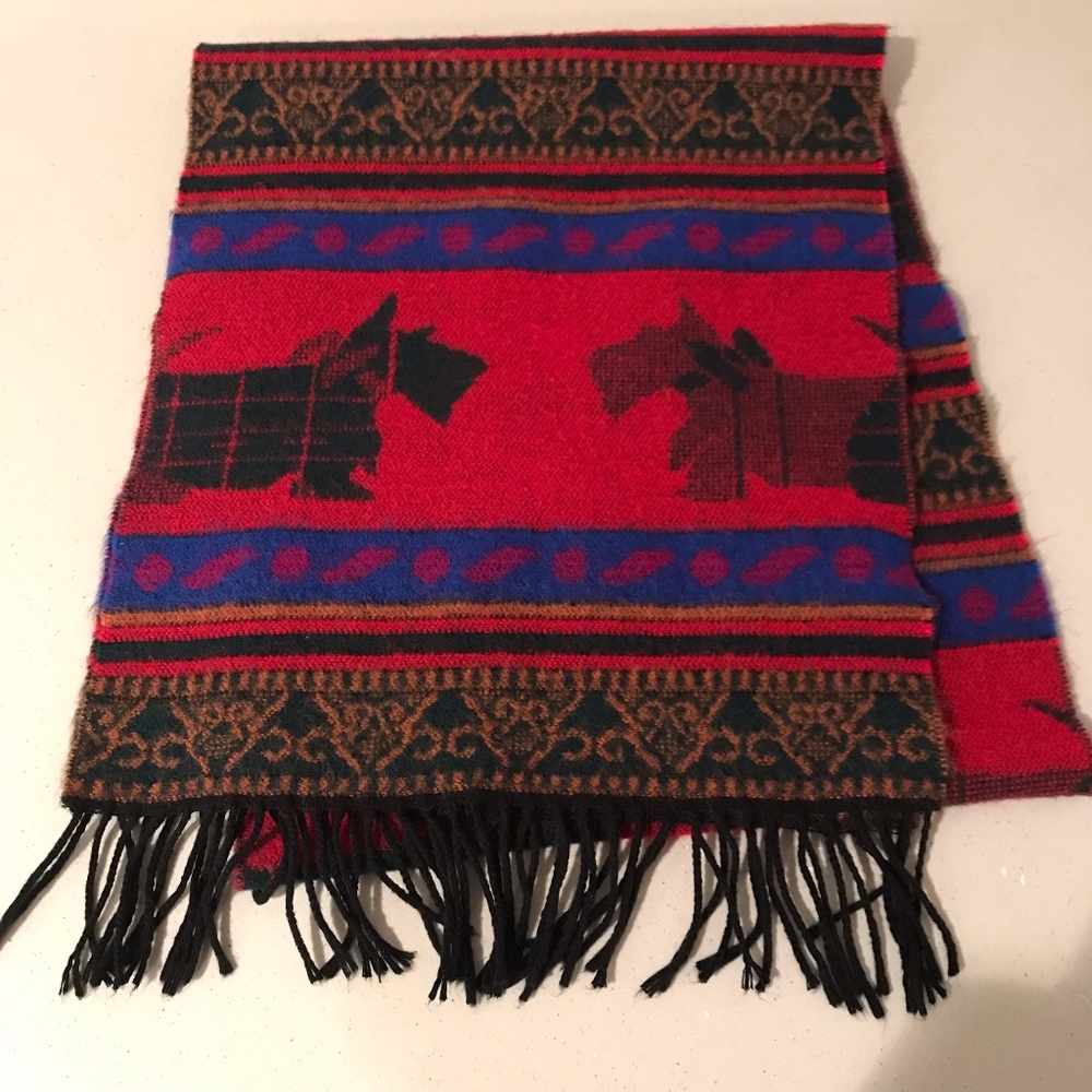 Cute wool scarf
